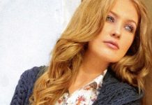 Вязаный жакет с капюшоном