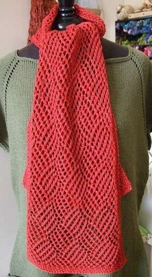 Вязание шарфика спицами